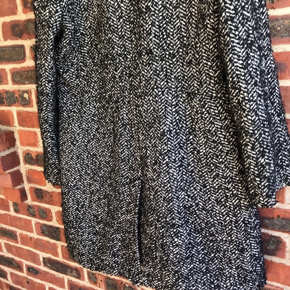 Black and White Fall/Winter Coat - Picture 7 of 7